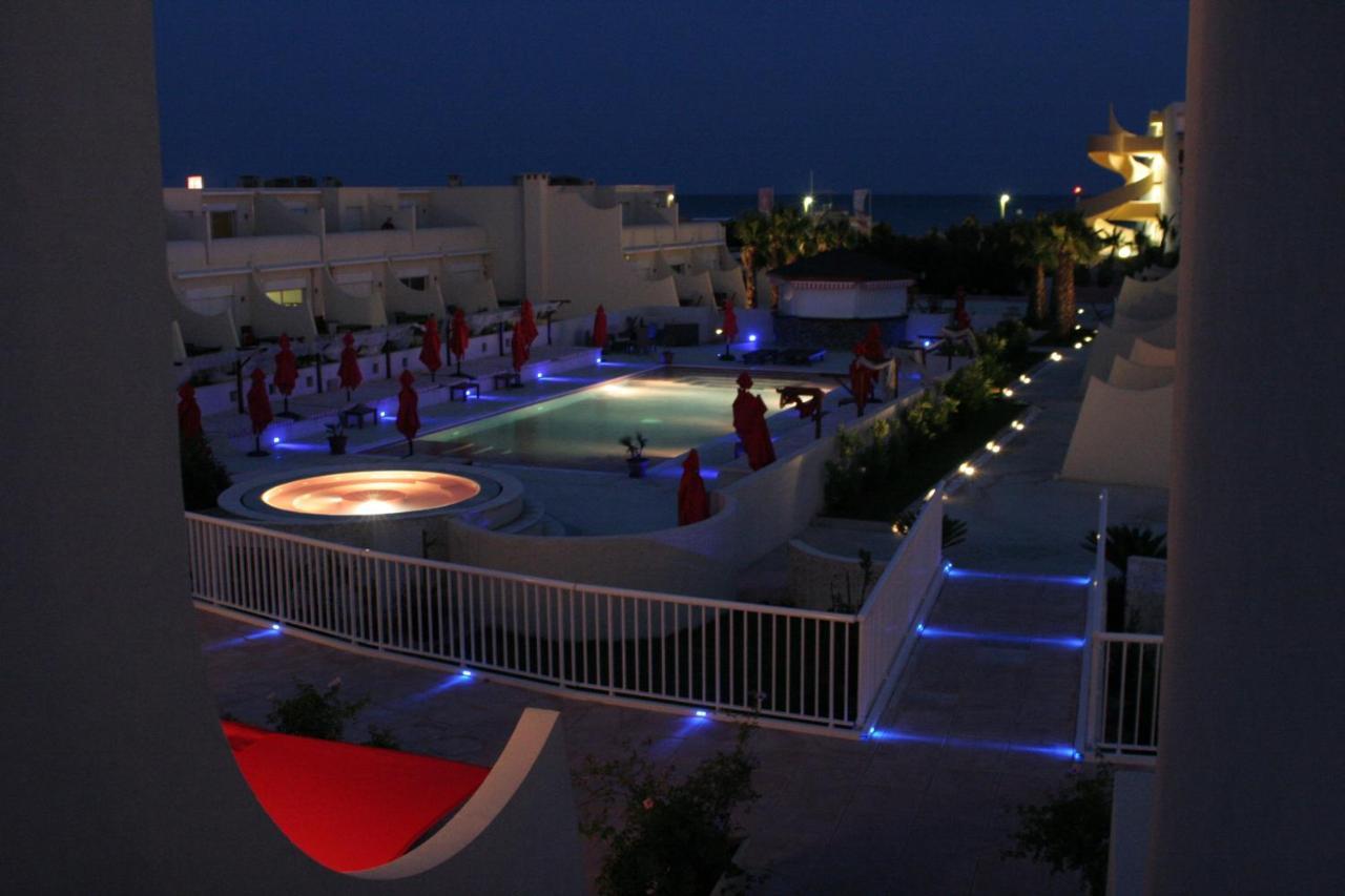 Le Jardin D'Eden "Reserve Aux Couples" Agde Exterior foto